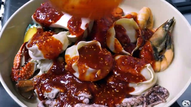 ASMR SPICY SEAFOOD, 해물찜 먹방, SPICY MUSHROOM, 버섯 먹방, CARB, 꽃게, 낙지, OCTOPUS, 랍스터, LOBSTER, 새우 먹방MUKBANG