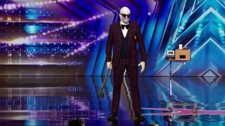 This Anonymous Magician Terrifies The AGT Judges! - Show 2022