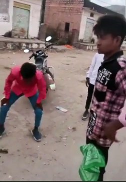 पुलिस भी हो गई हैरान जब काटा चालान।Viral Video _ Police Viral Video _ Rajasthan Police_by vijay gill