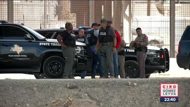 Agentes fronterizos disparan balas de goma a migrantes venezolanos