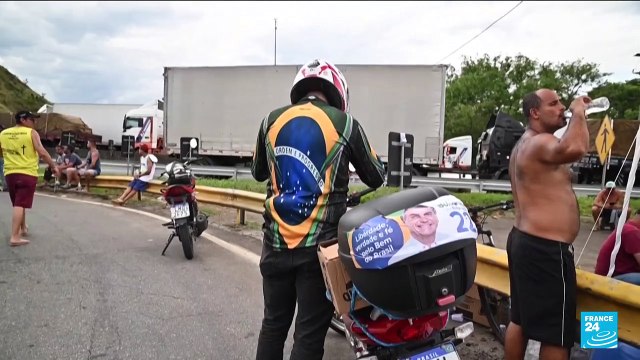 Brésil : axes routiers bloqués par des manifestants pro-Bolsonaro