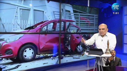 Policía investiga el coche bomba detonado en el Terminal de Pascuales