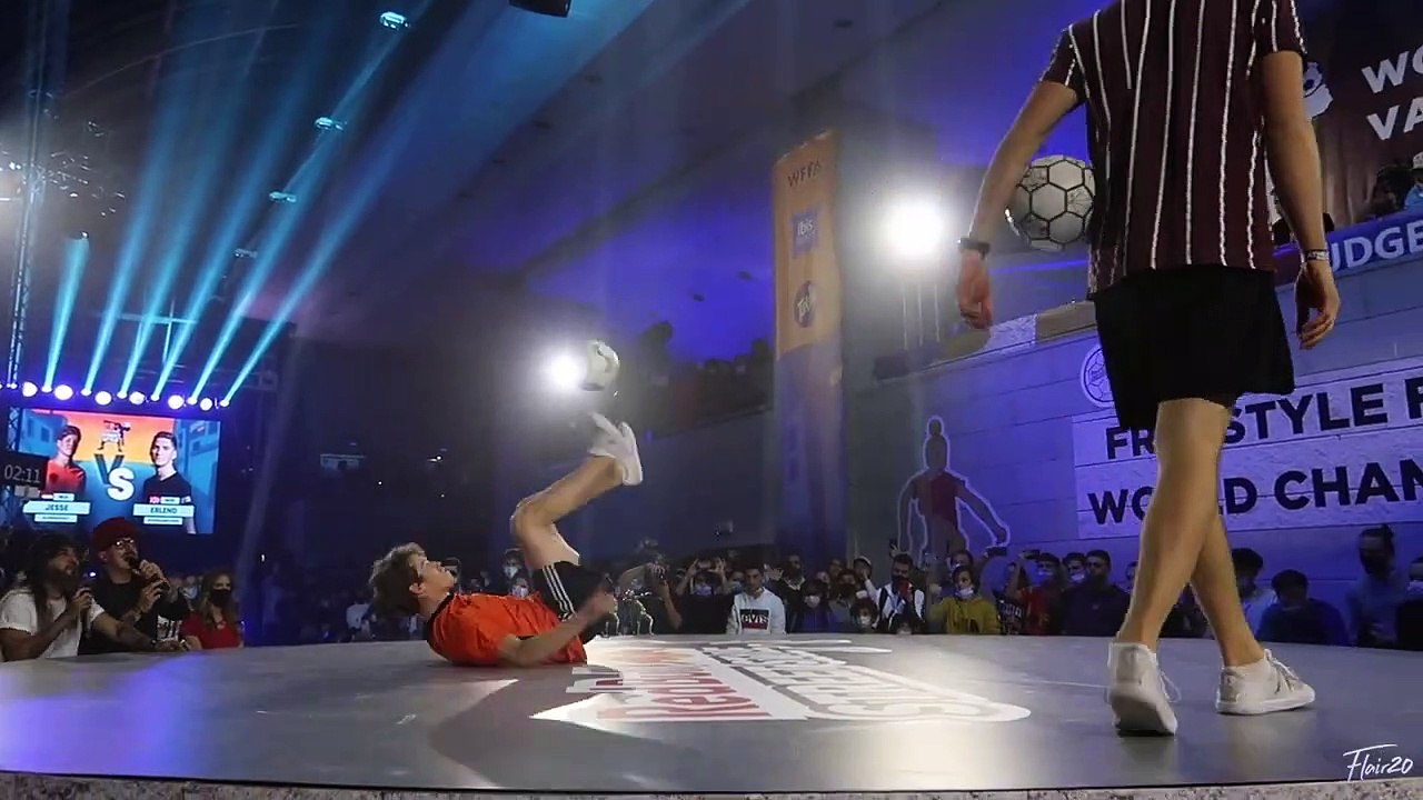 Erlend vs Jesse - Final _ Red Bull Street Style