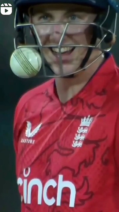 Funny cricket scene