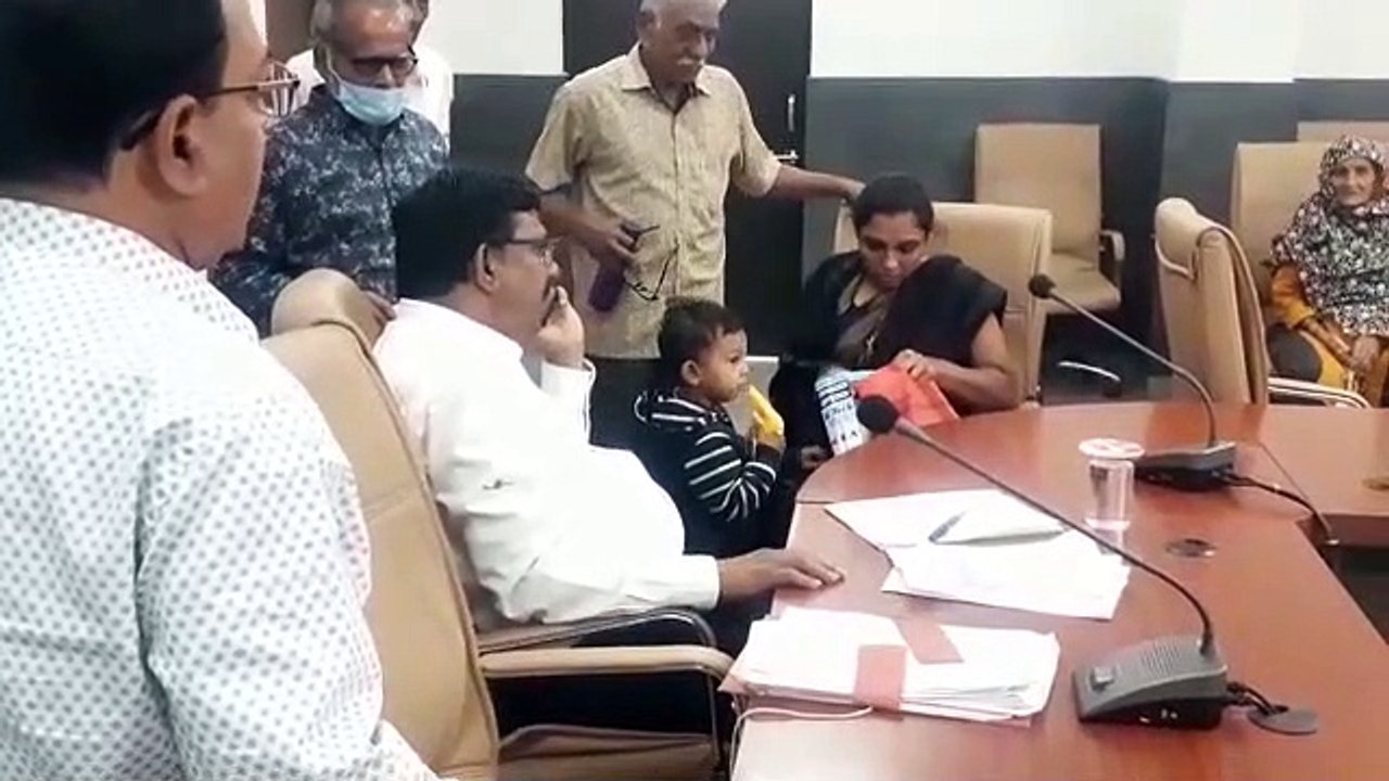 Ratlam Collector HINDI LATEST NEWS