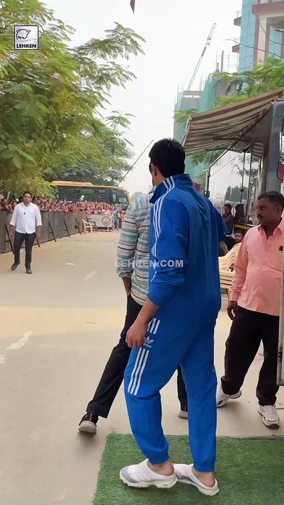 #sidharthmalhotra shooting in Delhi with #rohitshetty #shorts #ytshorts #viralshorts
