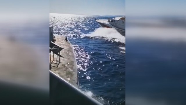 Ege’de sıcak saatler: Türk karasularına girmeye çalışan Yunan sahil güvenliği böyle önlendi