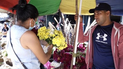 Aumenta demanda de flores en el mercado Ernesto Fernández de Masaya