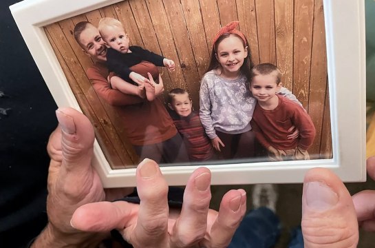 Okla. Couple Killed 6 Kids in Murder-Suicide; Family Struggled with Debts, Father's Head Injury