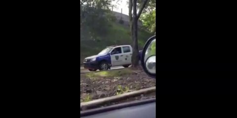 VIDEO|¡Con las manos en la masa! Policía Nacional decomisa "rapidito" que iba en contravía