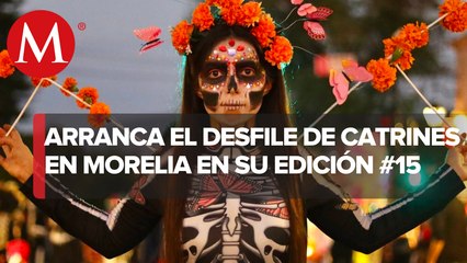 Realizan desfile de catrines en Morelia, Michoacán