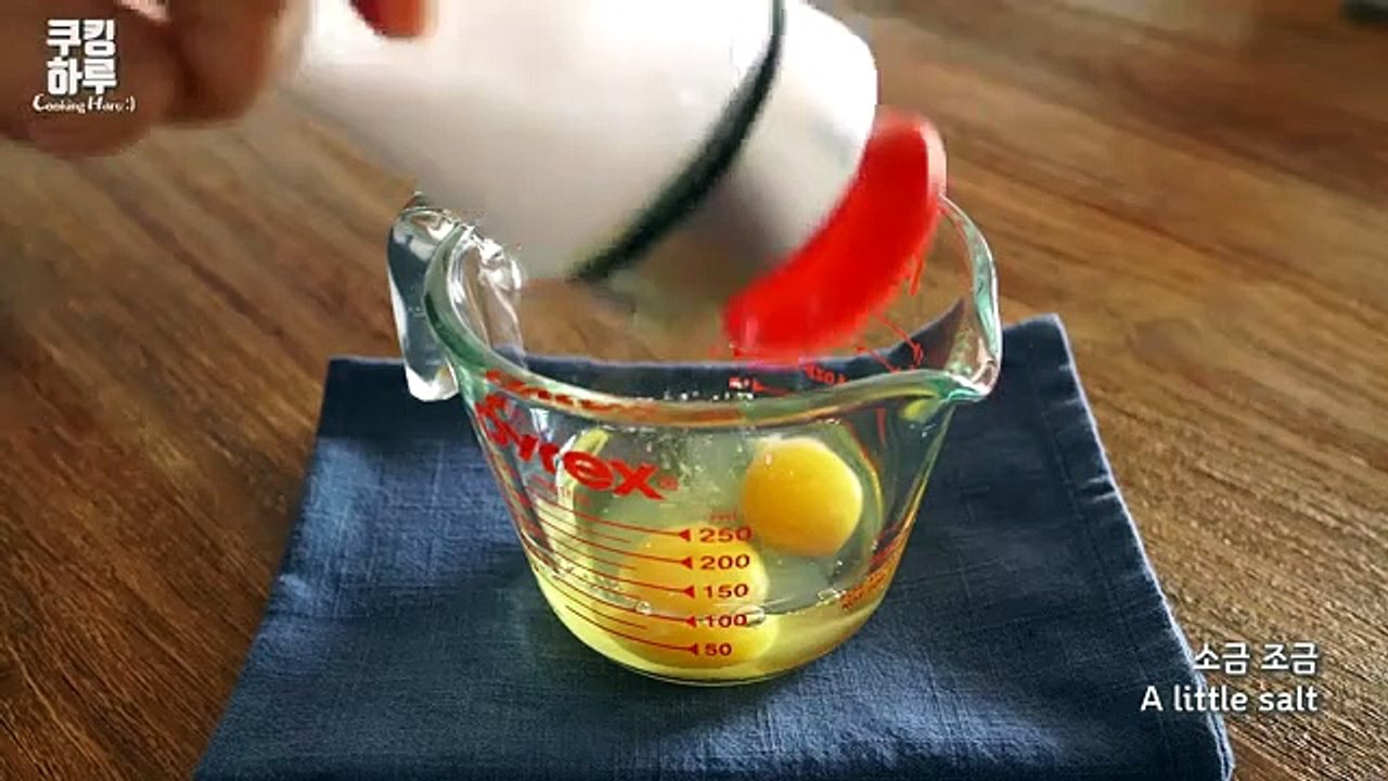 Soft_Egg_Curry_Ramen!!_Easy_Delicious_One-Pan_Dish!_You_Must_Try!(360p)