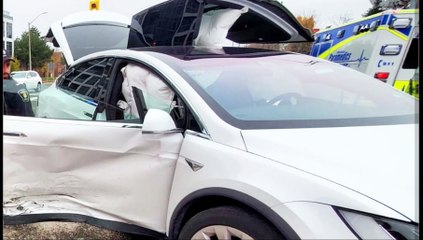 Salman की Actress Rambha का हुआ Car से Accident, छोटी बेटी Hospital में भर्ती , live news with pooja