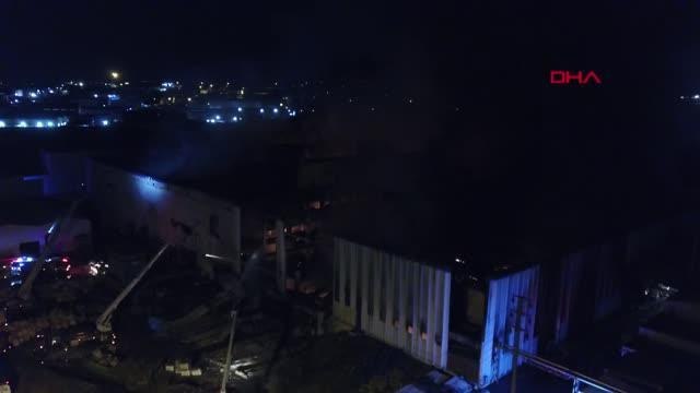 BURSA'DA TEKSTİL FABRİKASINDAKİ YANGIN KONTROL ALTINA ALINDI