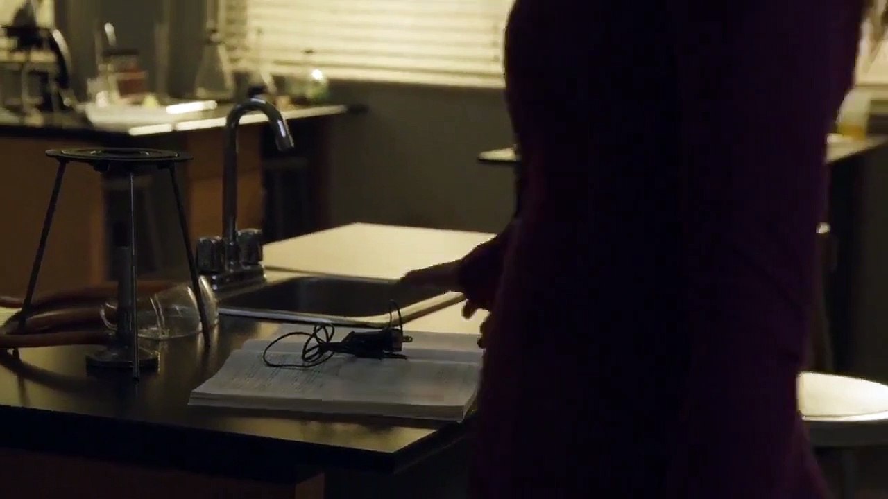 Freakish - Se1 - Ep06 - Thirst HD Watch HD Deutsch