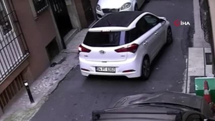 Sevgilisiyle tartışan genç kendini vurdu... Korku dolu anlar kamerada