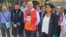 Staj yaptığı otelde oğlu ölen Murat Oğraş, otel sahibine hakaret ettiği iddiasıyla hakim karşısına çıktı