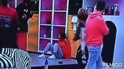 As imagens da alegada agressão de Mafalda Diamond a Diogo Marques
