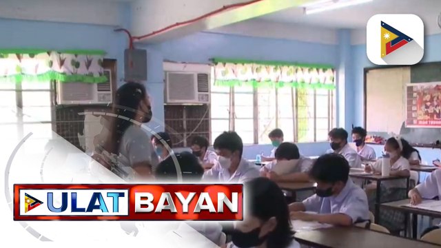 Ilang opisyal ng DepEd, naglibot sa ilang eskwelahan upang obserbahan ang pagpapatupad ng full face-to-face classes