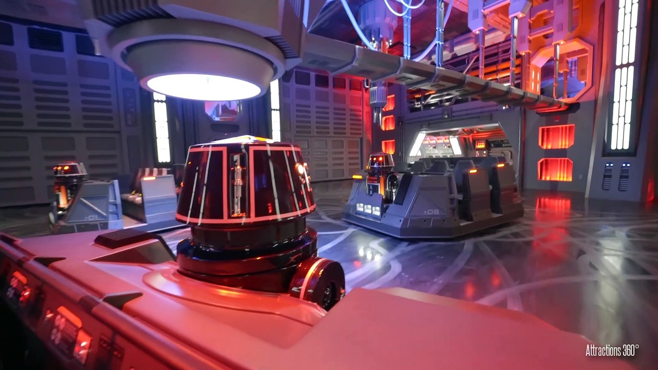 NEW! Star Wars Ride - Rise of the Resistance Trackless Dark Ride ...