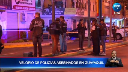 Amigos y familiares despidieron a policías asesinados en Guayaquil