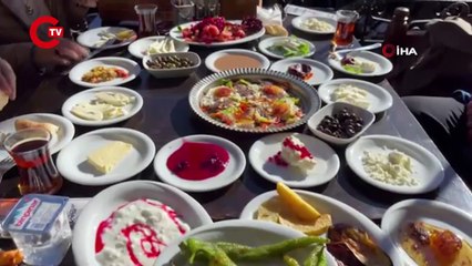 Serpme kahvaltı devri bitiyor, Diyarbakır'dan işletmeler karara destek veriyor