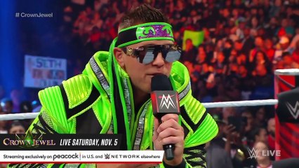 Roman Reigns knocks out The Miz: Raw, Oct. 31, 2022