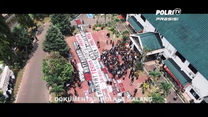 Aremania Long March Dari Stadion Kanjuruhan Ke Kejari Malang