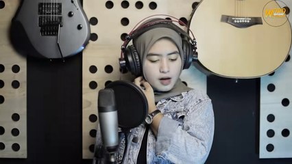 (cover) dalam liyane woro widowati