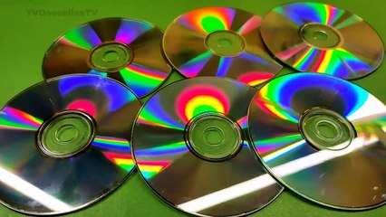 Hiasan lampu  menggunakan cd  bekas