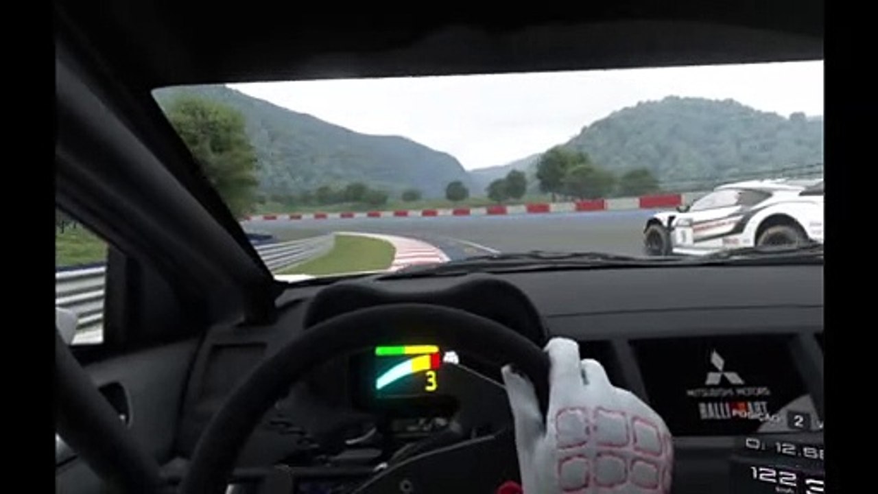 Grand Turismo Sport VR - Jogado com volante