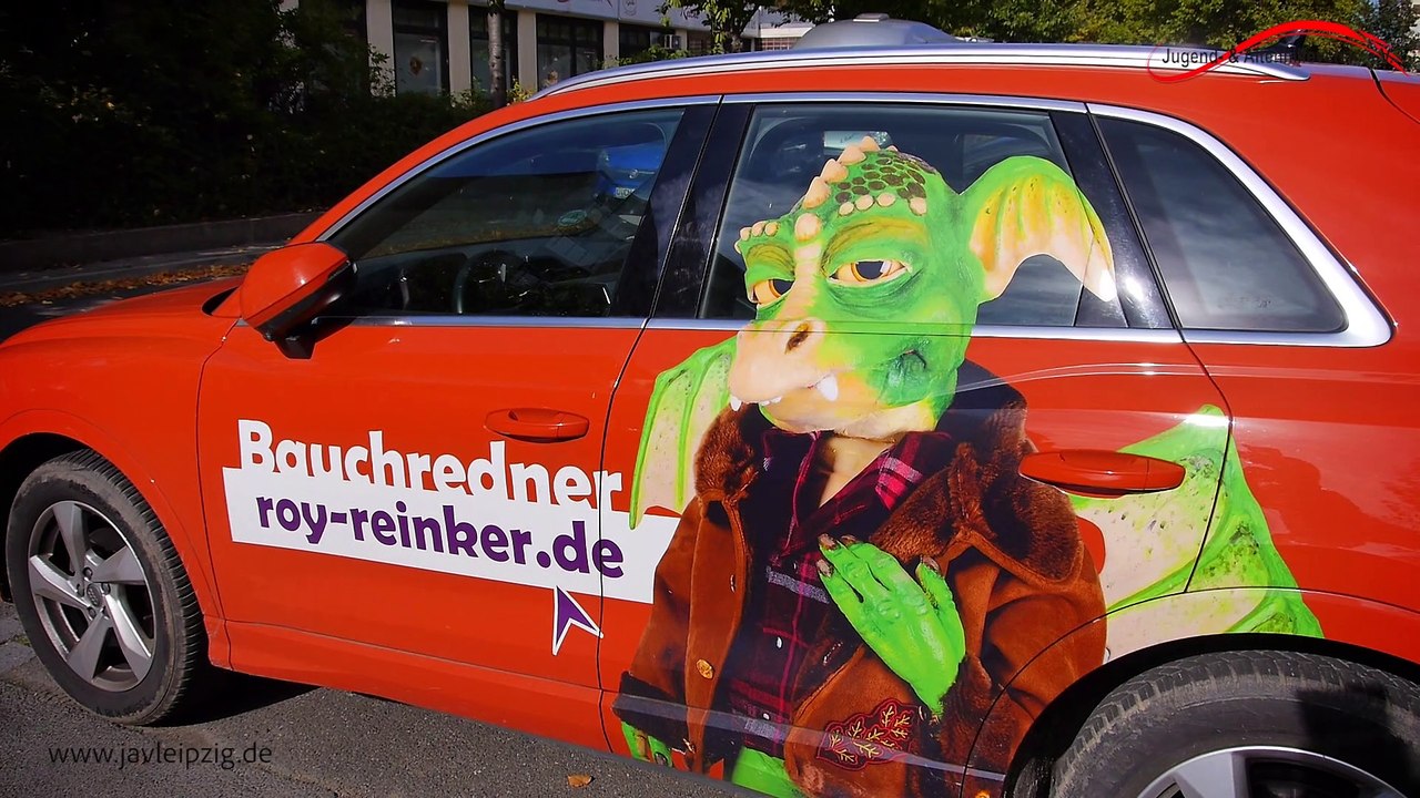 Bauchredner ROY REINKER zu Gast im Jugend & Altenhilfeverein e.V. Leipzig - Karrideo Imagefilmproduktion