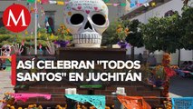 Zapotecas en Juchitán, Oaxaca rinden tributo a seres queridos