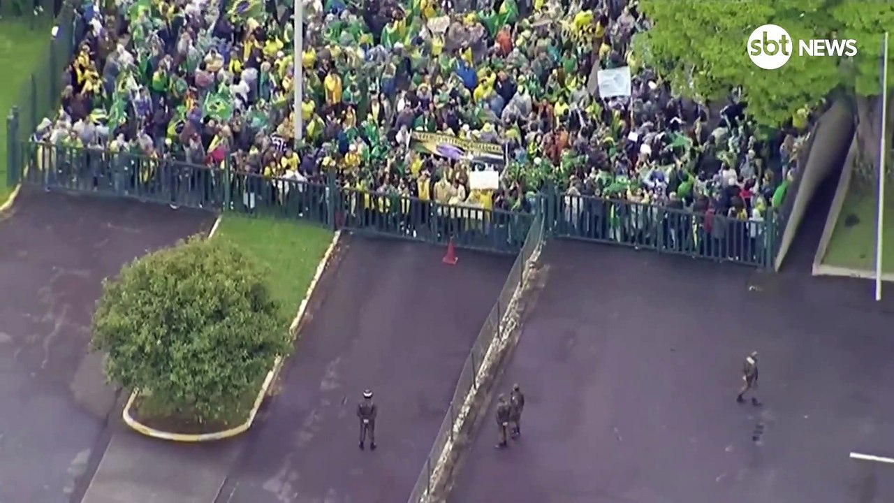 Protestos bolsonaristas são registrados em diferentes partes do país