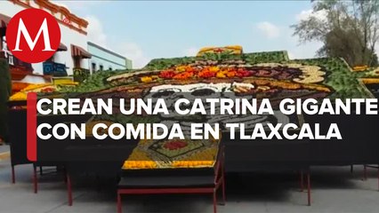 Realizan catrina monumental con comida en Huamantla