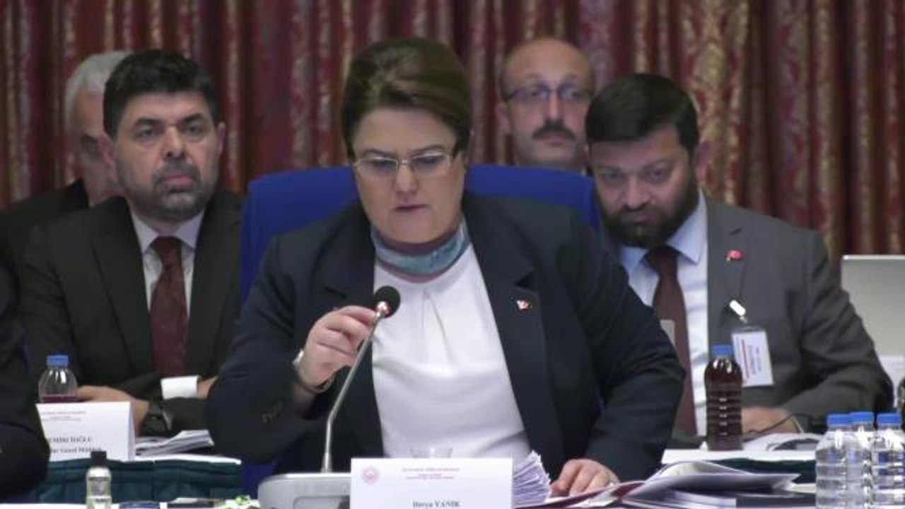 Bakan Yanık: Ben, Bu 3 Çocuk Fobisini, Muhalefet Milletvekili Arkadaşlarımızda Bu Kadar Travmatik Etki Oluşturduğunu Bilmiyordum