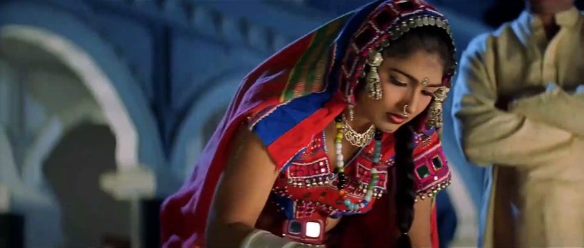 LADKI DEKHKER KADAR KHAN KA MAN LADKI KE SATH KUCHH KARNE KO KIYA