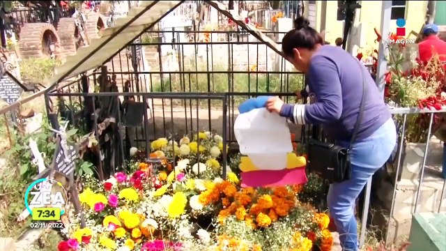 Panteones lucen sucios y con poca afluencia en el Estado de México