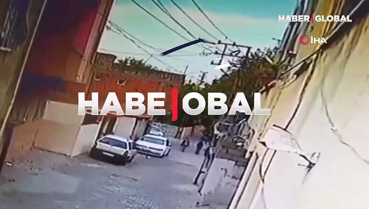 Kız çocuğunu kaçırma girişimi güvenlik kamerasında! Mahalleli linç etmek istedi