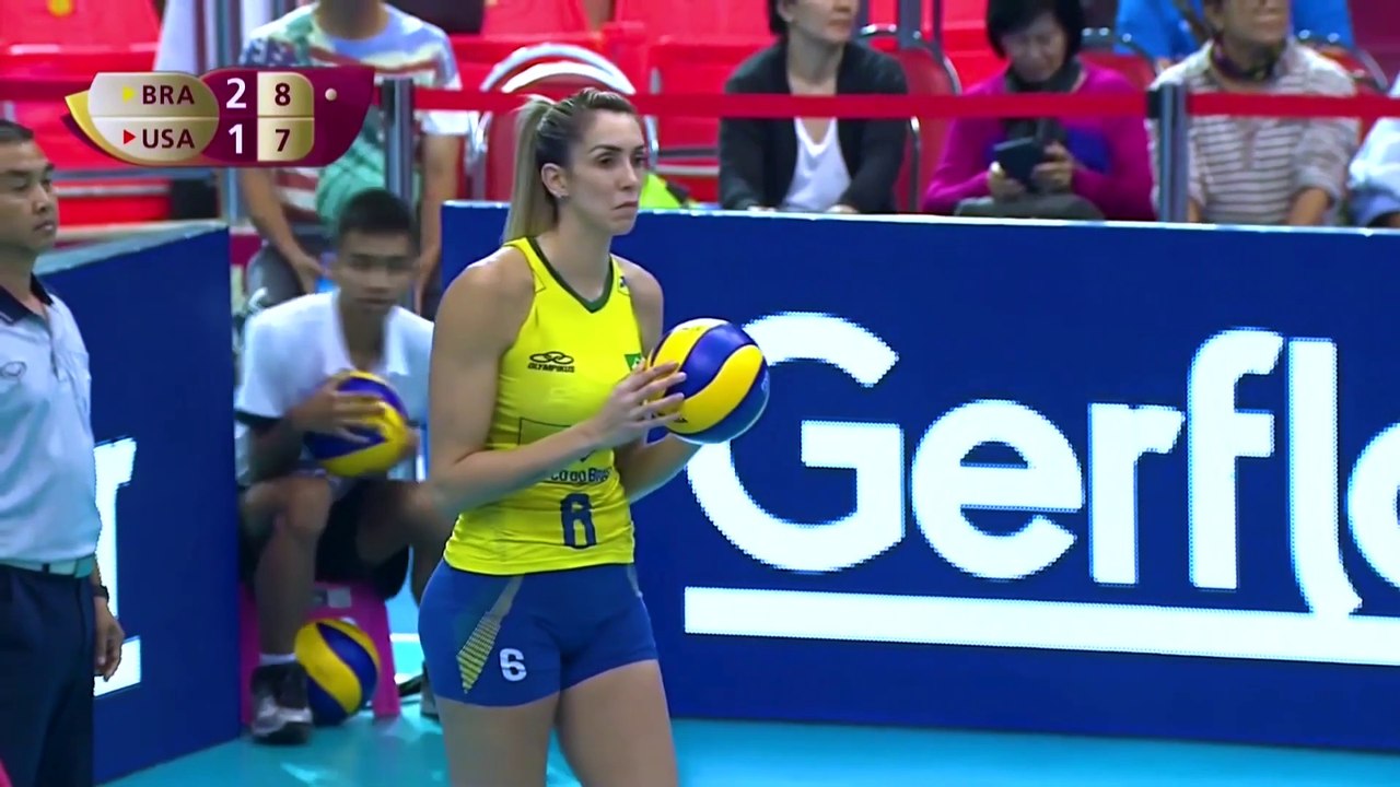 Thaísa Menezes  Sexy Womens Volleyball