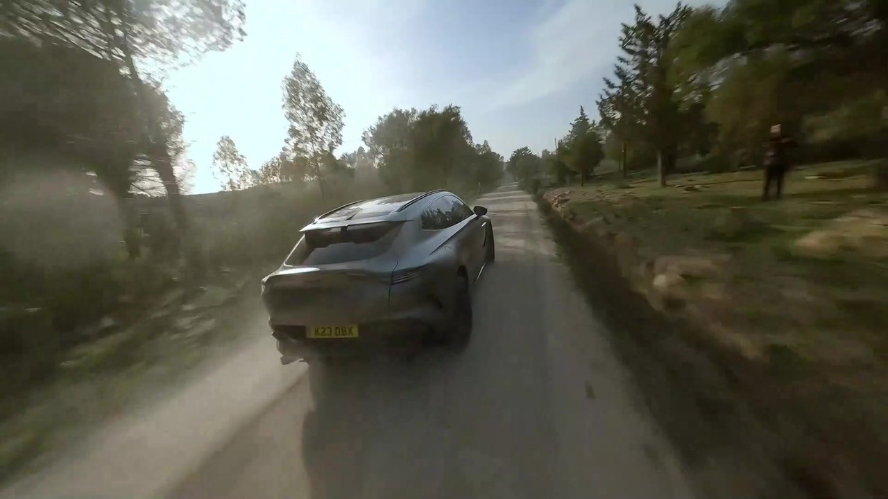 Der neue Aston Martin DBX707 - die Kurzfassung