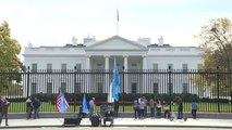 WASHİNGTON - Doğu Türkistan Ulusal Hareketi üyeleri, Beyaz Saray önünde Çin'i protesto etti