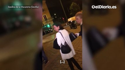 Paqui Maqueda, mientras salen los restos de Queipo de la Macarena: "¡Honor para las víctimas del franquismo!"