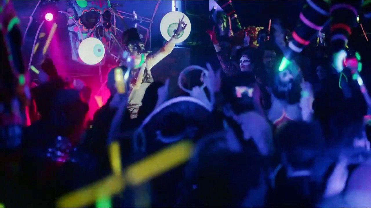 Venom 2 - Party Scene