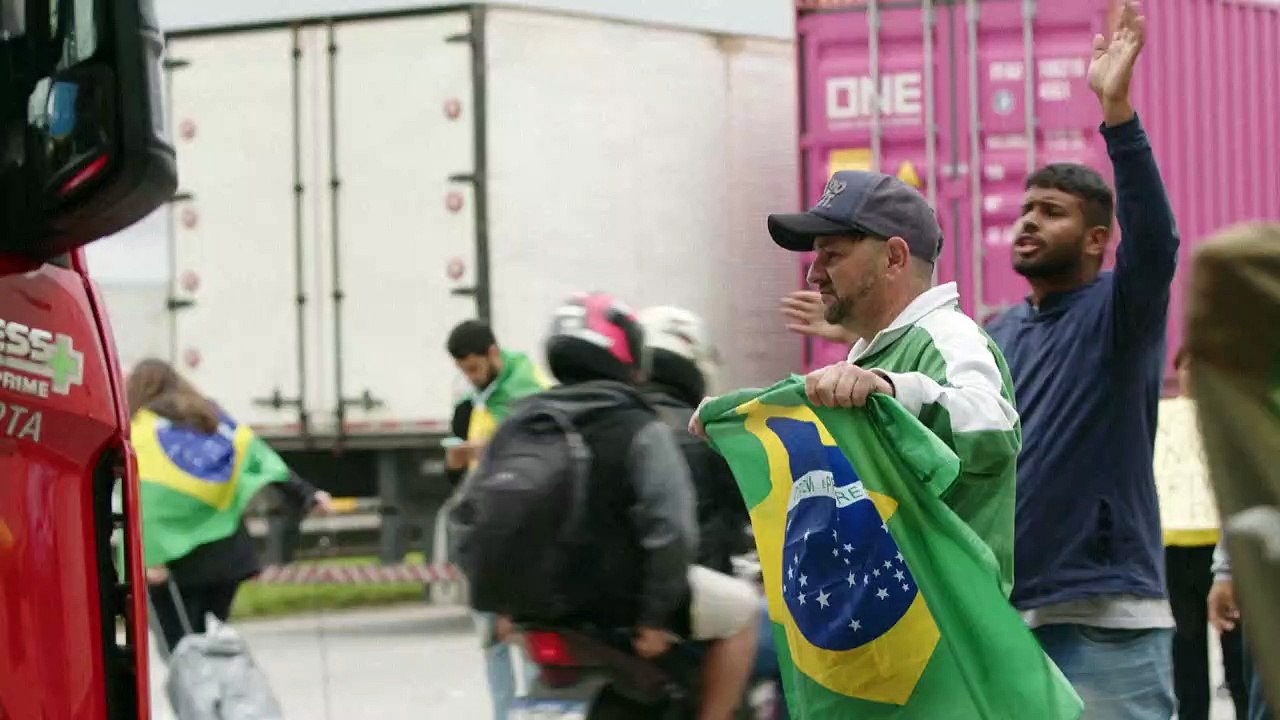 Bolsonaro fordert Anhänger zur Aufhebung von Straßenblockaden auf
