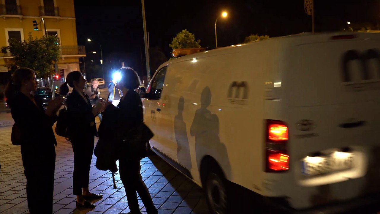 Exhumados los restos de Queipo y Bohórquez entre aplausos y proclamas