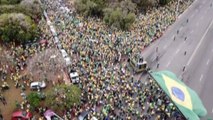 Brasile, Bolsonaro supporta proteste ma chiede di liberare strade