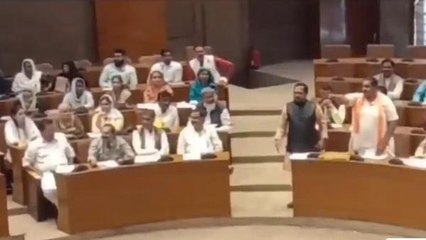 भोपाल: नगर निगम परिषद में इसलिए हो गया हंगामा, देरी से पहुंचे कई पार्षद, फिर...