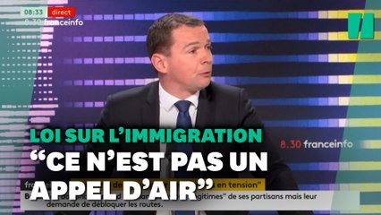 Loi sur l’immigration : l’exécutif se défend de toute « régularisation massive »