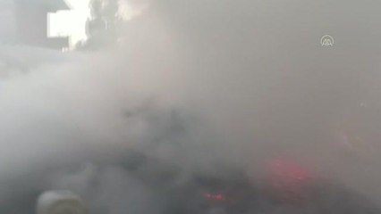 Besicinin hayvanlarına kış için hazırladığı otlar yangında kül oldu